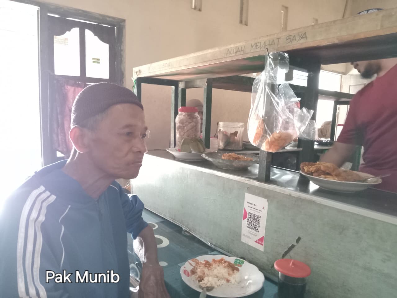 Foto tambahan 1 untuk Warkop Pak Pegon, Paling Legendaris di Temboro